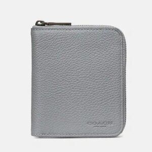 NWT Coach Heather Grey Small Zip Around Wallet